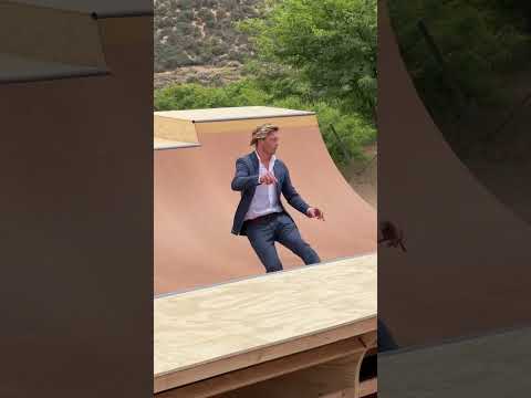 Skating a backyard dream‼️🛹 #skateboarding #skateedit #skateramp #oc #creativeskateclips