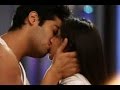 Vibha Anand Kissing Scenes