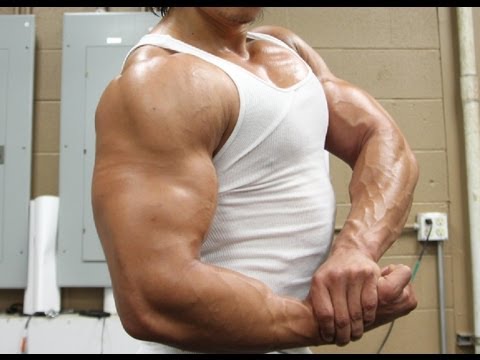 How To Gain Muscle While Staying Ripped - With Ben Pakulski How To Gain Muscle While Staying Ripped - With Ben Pakulski klip izle