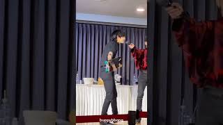 Txt Hueningkai Singing Sk8Er Boy Live With This Outfit In Today Fansign