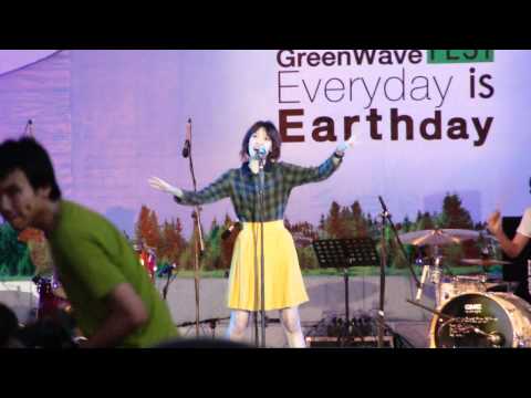 ผีเสื้อที่หายไป Klear (live) thumb
