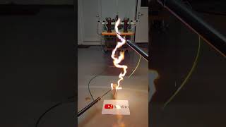 High Voltage Shooting Through 4Cm Dry Wood 28Kv 875Ma Discharge #Shorts #Highvoltage #Shortcircuit