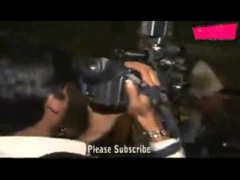 Hot Vamp Urvashi Dholakia Strikes Poses Outside Jitendras House...