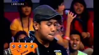 Download lagu Via Vallen Selow