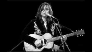 Watch Madeleine Peyroux Looking For The Heart Of Saturday Night video