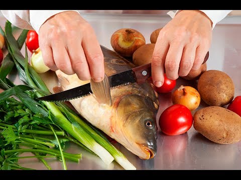 как чистить и жарить карасей видео как чистить и жарить карасей видео