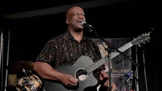 Rufus performing The Worship Song