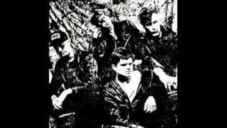 Watch Red Lorry Yellow Lorry World Around video