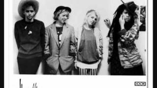 Watch Throwing Muses Snakeface video