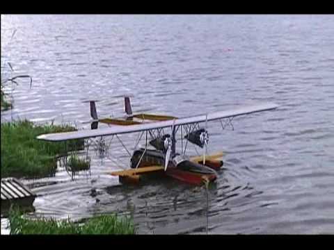 Sikorsky Aircraft Corporation on Sikorsky S 38 Was An American Twin Engined 8 Seat Amphibious Aircraft