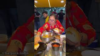 Viral Vada Pav Girl Vs Aunty Vada Pav Wali