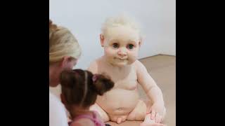 Ron Mueck - Big Baby Ii Voorlinden