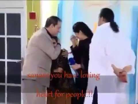 Hearth touching naat by Zara Rasheed Must Watch - YouTube