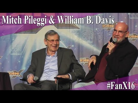 X-Files - Mitch Pileggi and William B. Davis - Full Panel/Q&A - FanX 2016