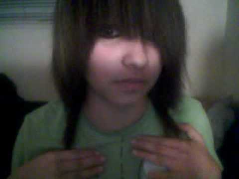 how to cut hair emo style. how to cut ur hair quot;emo/scenequot;