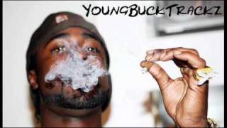 Watch Young Buck Thug In The Club video