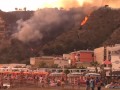 In fiamme Monte di Procida -Elicottero spegne Incendio