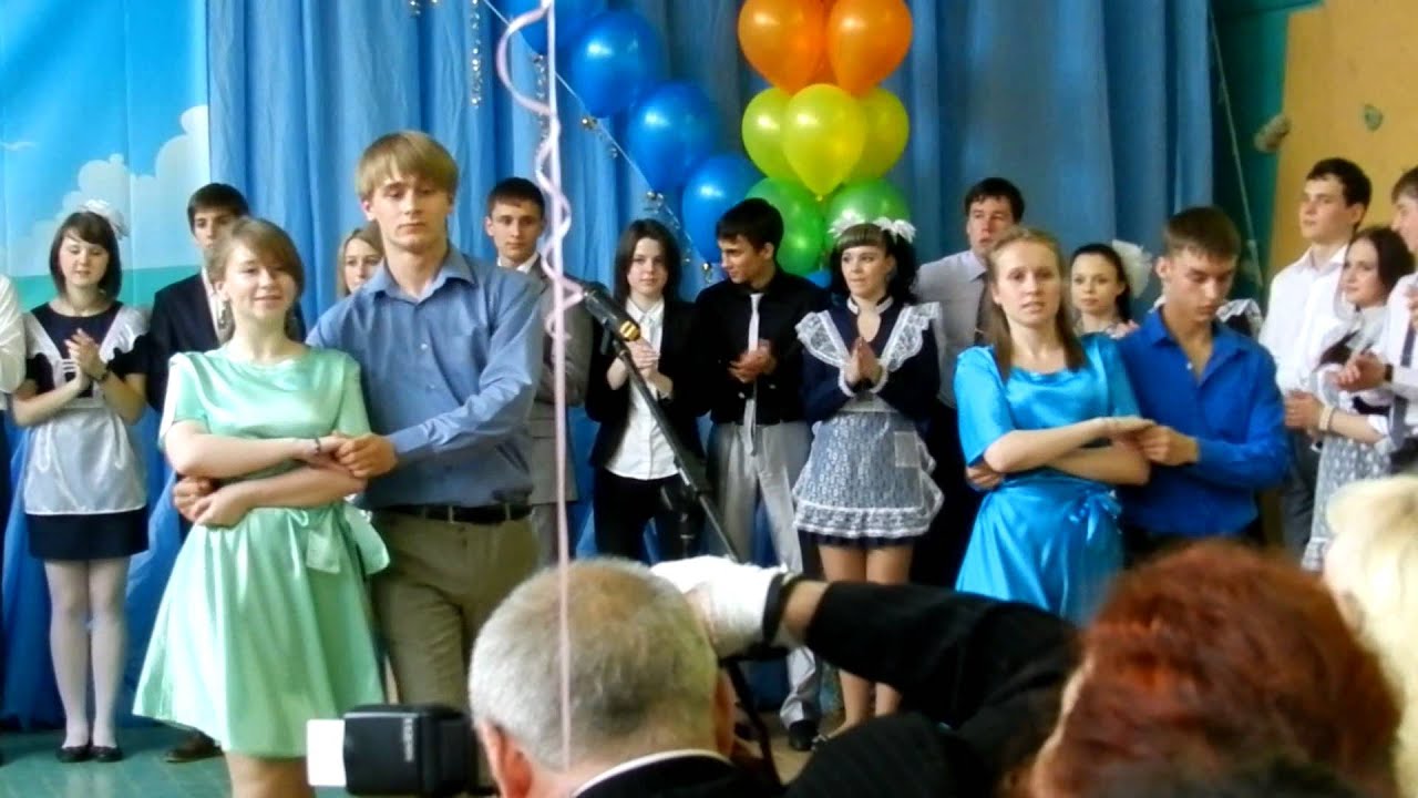 Поздравления выпускникам от родителей ютуб Поздравления выпускникам от родителей ютуб
