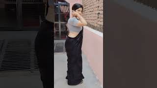 Hot Navel Queen