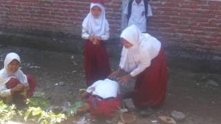 Ngentot Anak Sd Di Blakang Sekolah