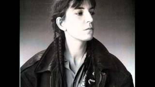 Watch Patti Smith Distant Fingers video