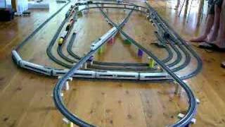 HMONGplay.com - 4-x-8-lionel-fastrack-layout-cheap-easy-and-fun