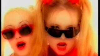 Watch Shampoo Viva La Megababes video