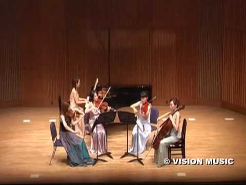 弦楽四重奏（バイオリン×２、ビオラ、チェロ）＋ピアノの生演奏