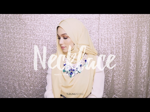 Hijab Tutorial: Side Knot with Necklace - YouTube