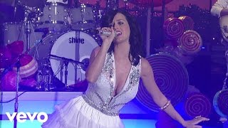 Katy Perry - I Kissed A Girl (Live On Letterman)