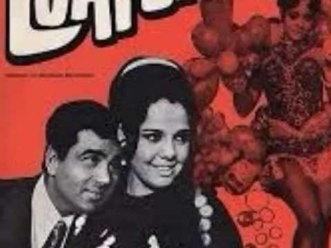 Motiyon Ki Ladi Hoon Main Full Song (HD) With Lyrics - Loafer...