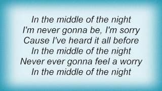 Watch SmileDk Middle Of The Night video