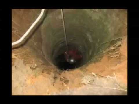 Giant Sinkholes on 2011 Review   God S  Final Warnings    Video S Uit Venhuizen   Plaats