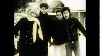 Watch Indochine La Machine A Rattraper Le Temps video