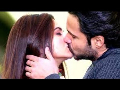 Nangi Pusy Kissing