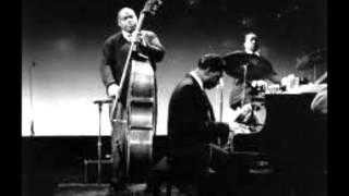 Watch Willie Dixon Walking The Blues video