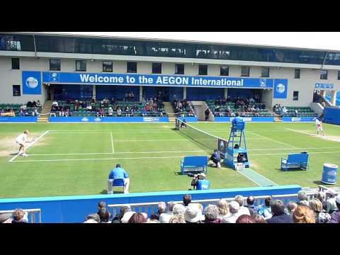 Kvitova v ハンチュコワ in semi決勝戦（ファイナル）　 Eastbourne 2011 （2）