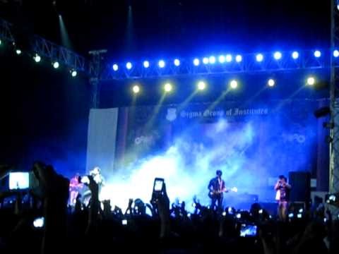 Woh lamhe Performing by JaL Band AT Sigma Live Concert....