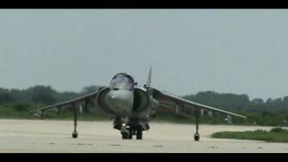 USMC AV-8B Harrier Flight demonstration