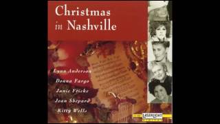 Watch Kitty Wells Silent Night video