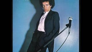 Watch Leo Sayer World Keeps On Turning video
