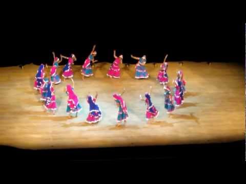 Western Canada Raas Garba Competition. Vancouver Garba - 1st...