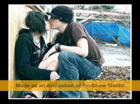 RoBer HaTeMo _-ÇiçeĞİm-_ RoBer HaTeMo _-ÇiçeĞİm-_ klip izle