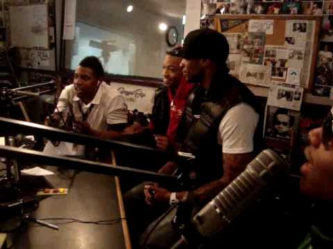 Jenny Boom Boom from Hot 93.7 interviews Day 26 part 1! Mike talks engagement rumors, Q says he looked crazy on "Making The Band" because of the way the 