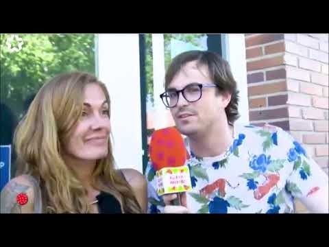 "Aquà hay Madroño" entrevista a los vecinos de Malú en Majadahonda
