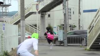JAPANESE GIRLS RUNNING IN FEAR
