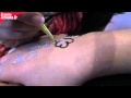 La pose du henné pour un mariage oriental - YouTube.flv