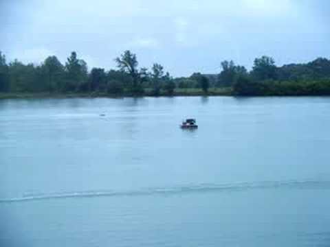 buoy boat crash hqdefault jpg buoy boat crash hqdefault jpg
