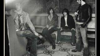 Watch Rock n Roll Soldiers Everybodys Gotta Live video