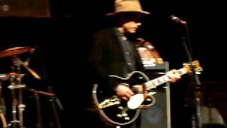 Watch Jakob Dylan Standing Eight Count video